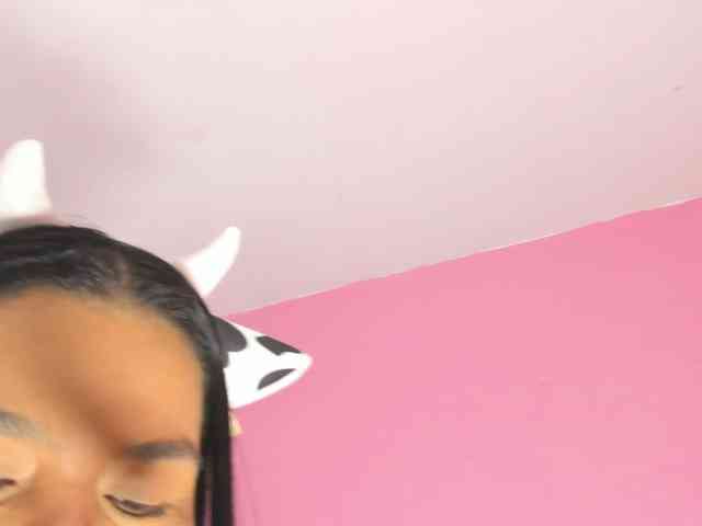 Maite-newmilf webcam