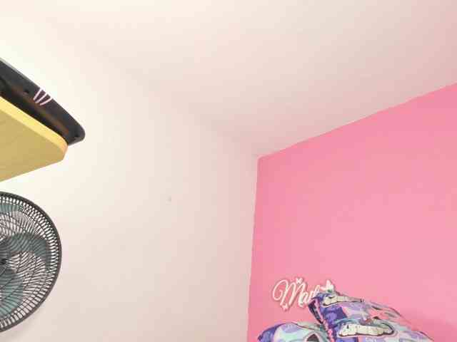 Maite-newmilf webcam