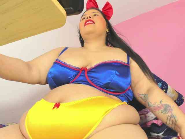 Maite-newmilf webcam