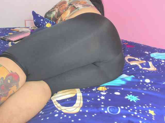 Maite-newmilf webcam