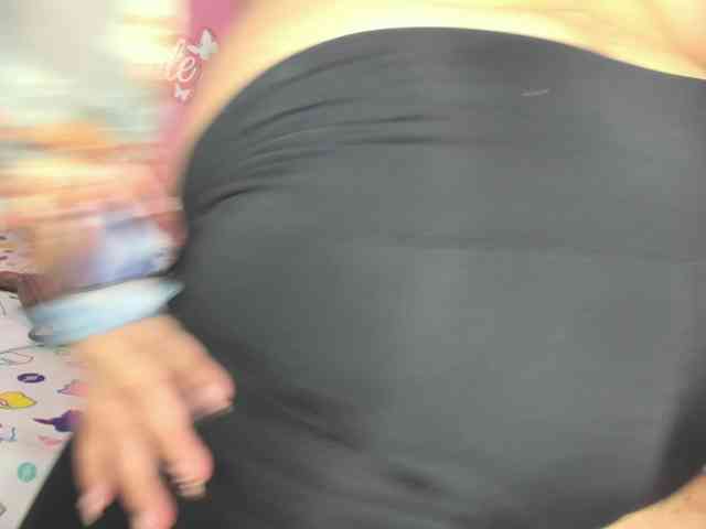 Maite-newmilf webcam