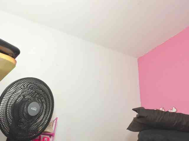 Maite-newmilf webcam