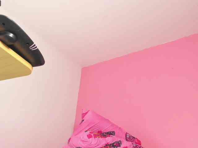 Maite-newmilf webcam