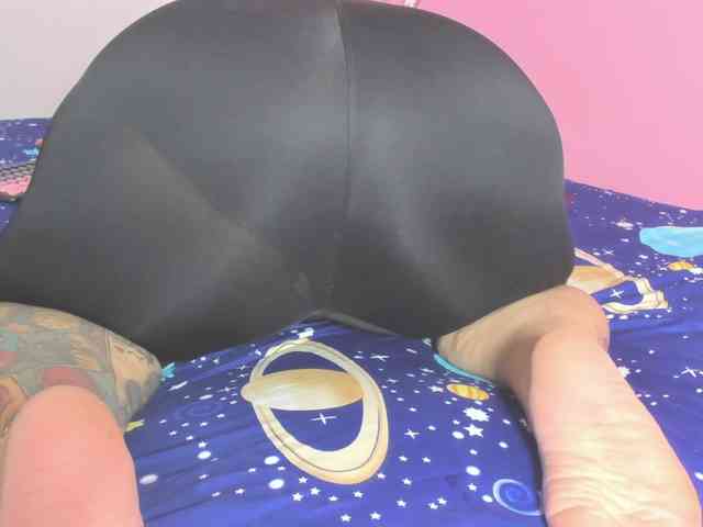 Maite-newmilf