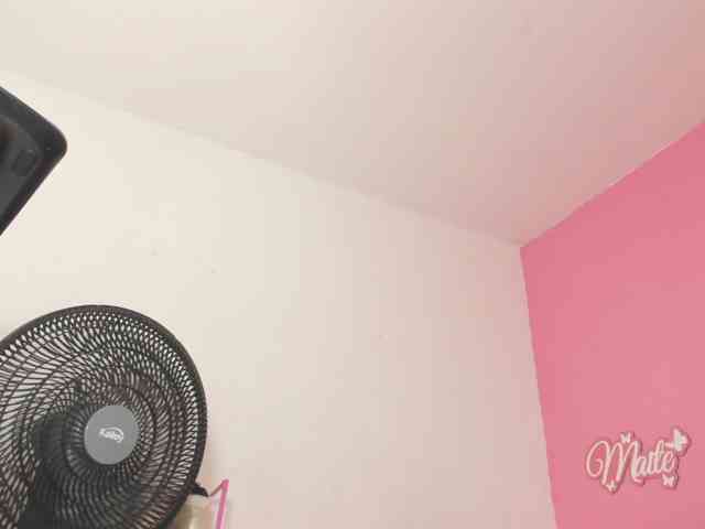 Maite-newmilf webcam