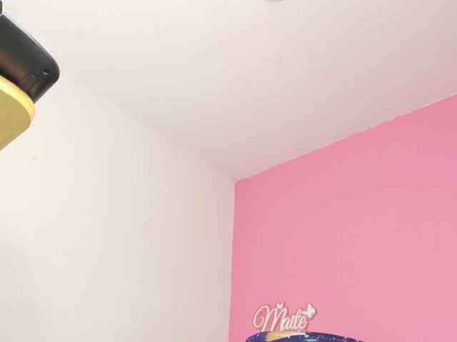 Maite-newmilf webcam