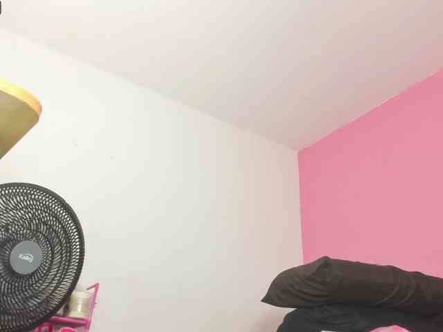Maite-newmilf webcam