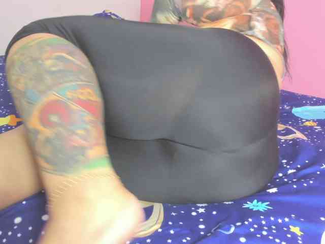 Maite-newmilf webcam