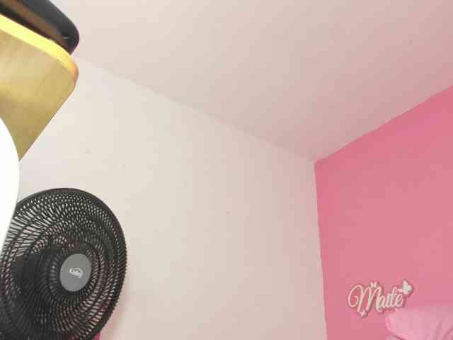 Maite-newmilf webcam