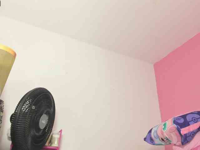 Maite-newmilf webcam