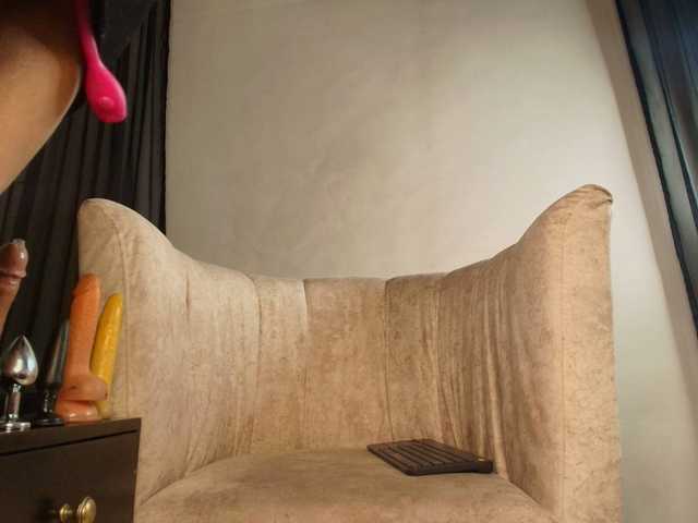 brendaliive live cam on BongaCams