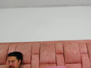 leo-alanna Porn Show