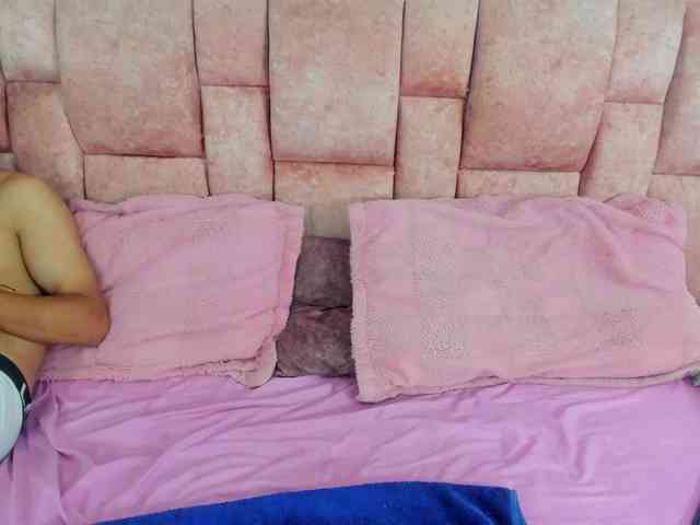 leo-alanna webcam