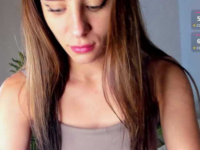 emy-angel1 live cam on BongaCams