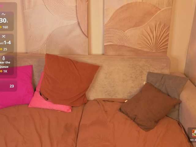 emy-angel1 live cam on BongaCams