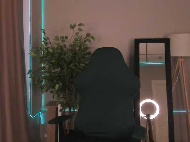 emy-angel1's BongaCams show and profile