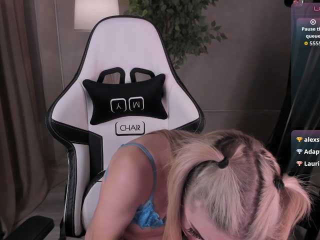 emy-angel1