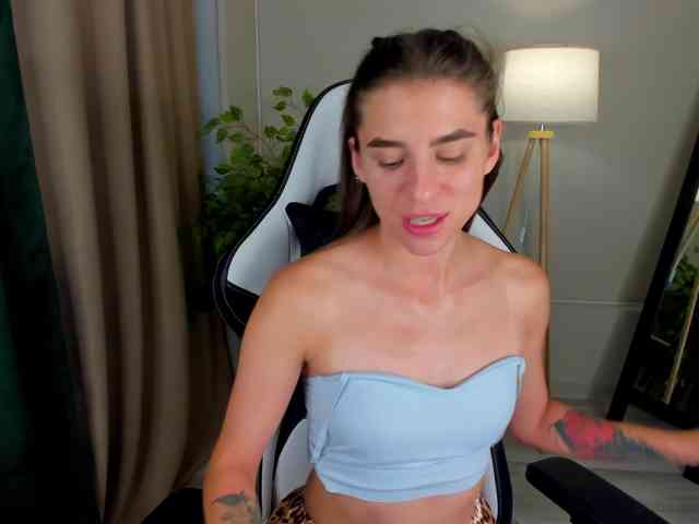 emy-angel1 webcam