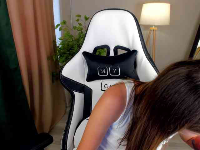 emy-angel1 webcam
