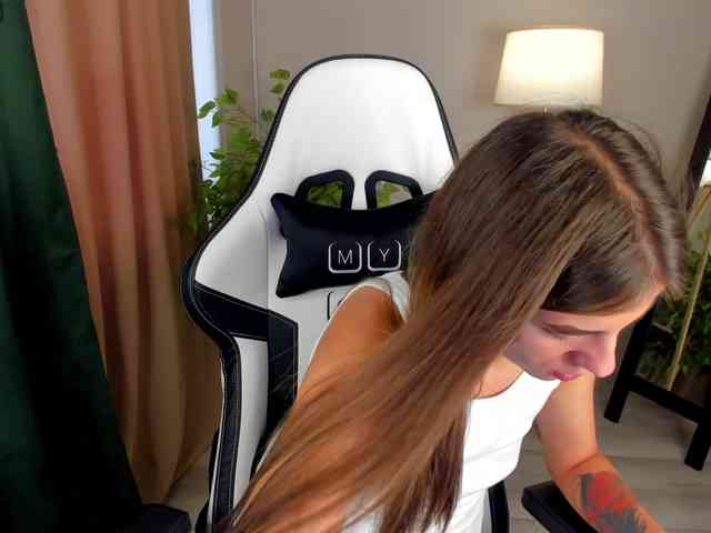 emy-angel1 webcam