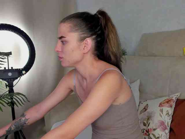 emy-angel1 webcam