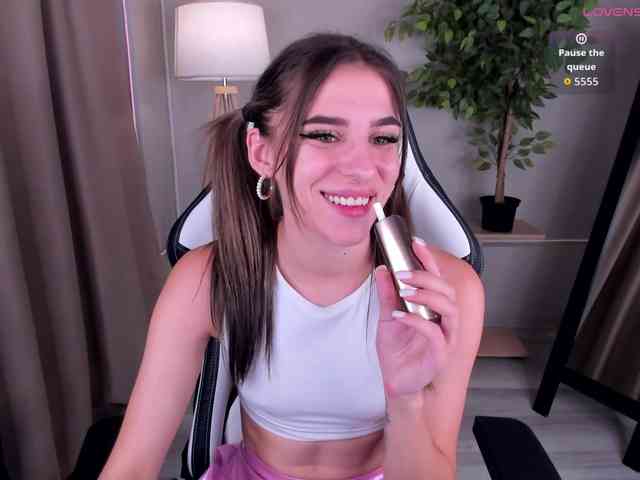 emy-angel1