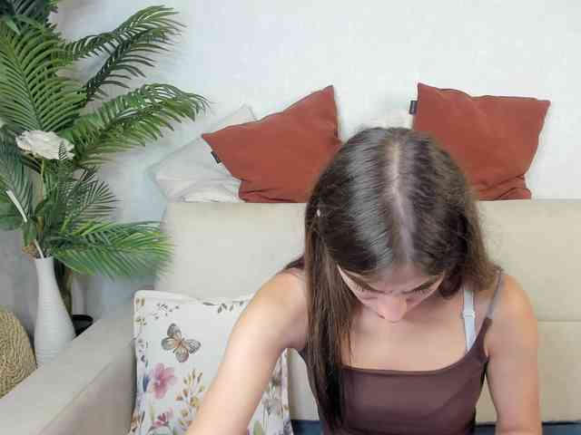 emy-angel1 webcam