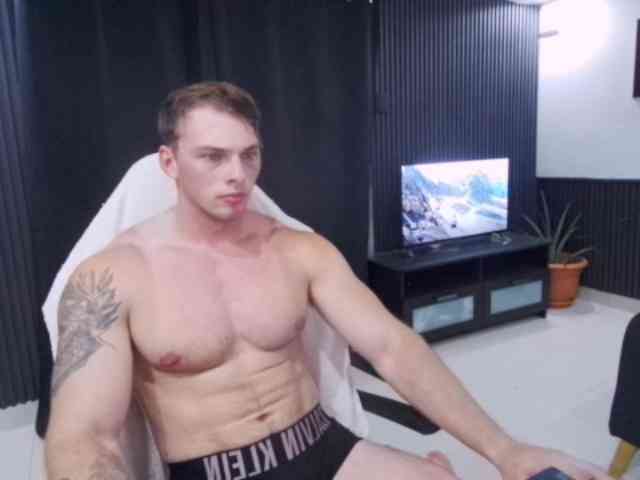 StrongGragXXX