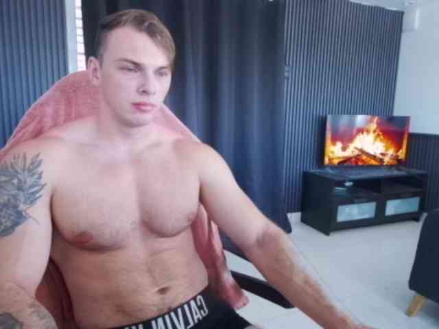StrongGragXXX