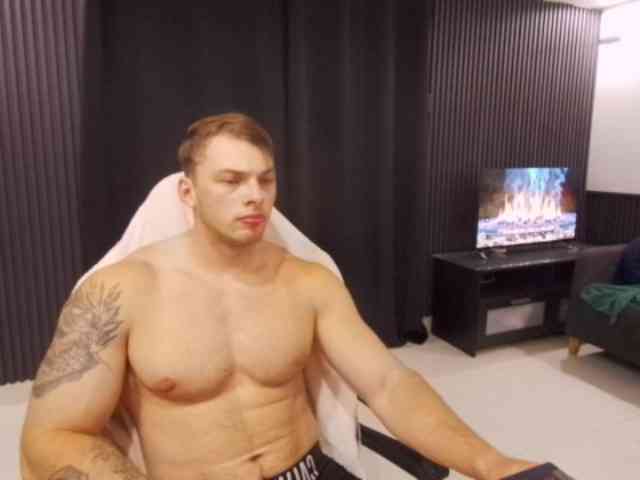 StrongGragXXX