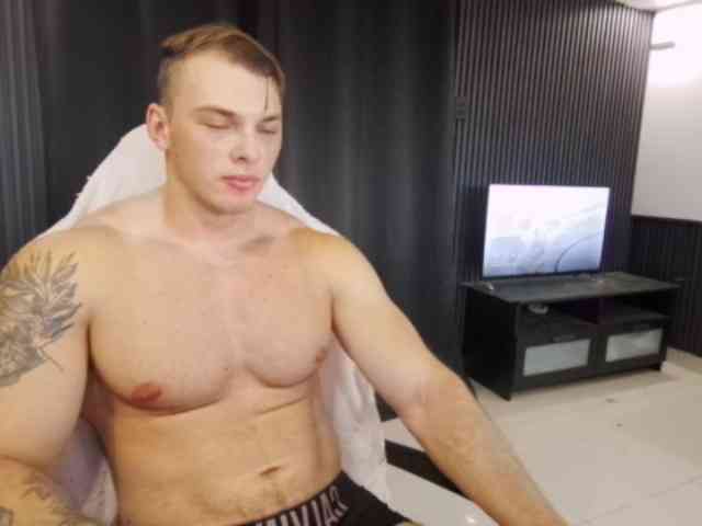 StrongGragXXX