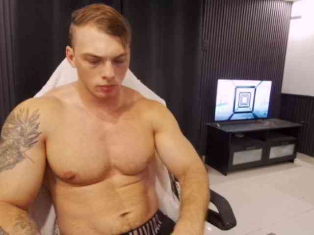 StrongGragXXX StrongGragXXX