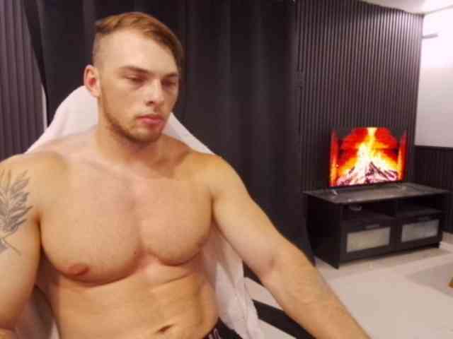 StrongGragXXX StrongGragXXX