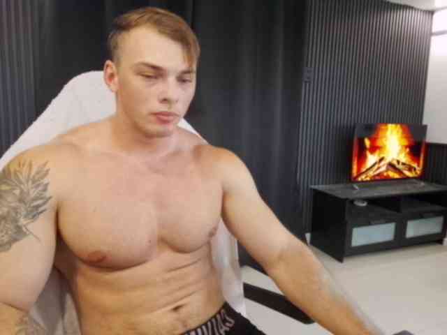 StrongGragXXX
