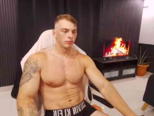 StrongGragXXX