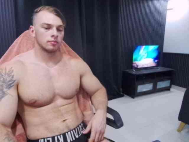 StrongGragXXX