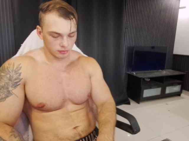 StrongGragXXX