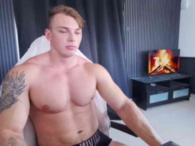 StrongGragXXX