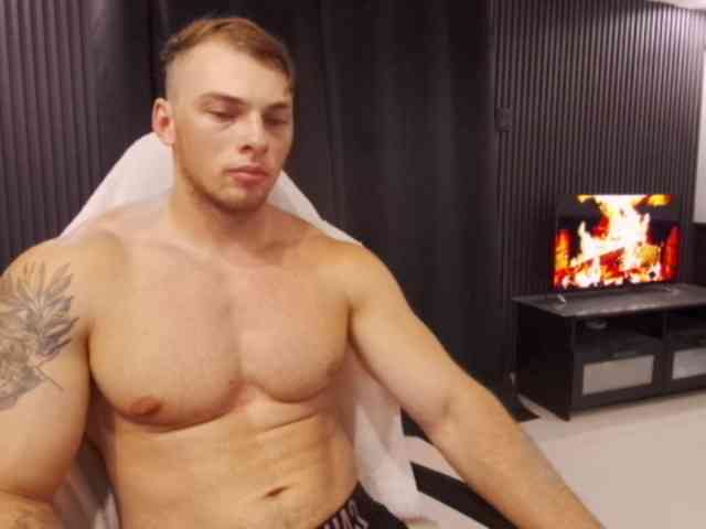StrongGragXXX