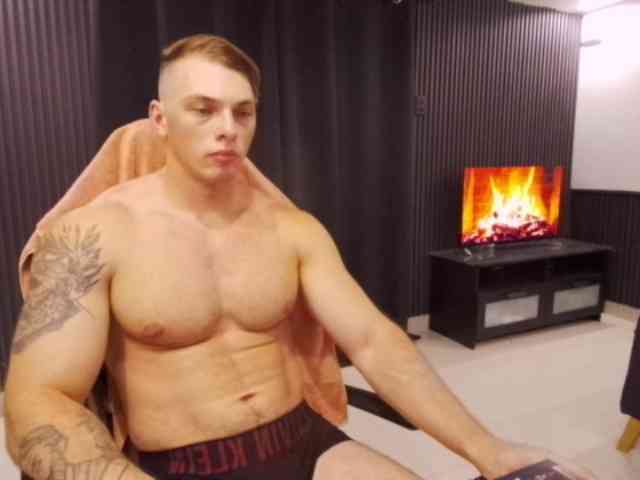 StrongGragXXX StrongGragXXX