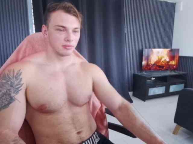 StrongGragXXX