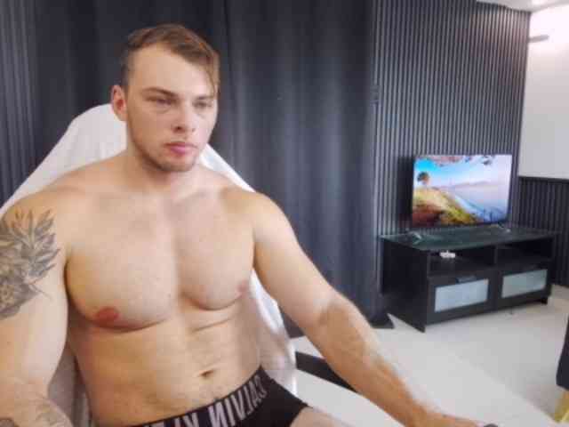 StrongGragXXX StrongGragXXX