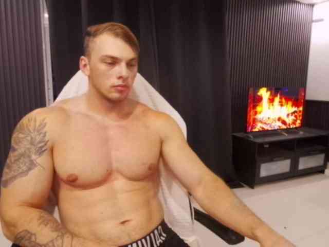 StrongGragXXX Sex Cam Show