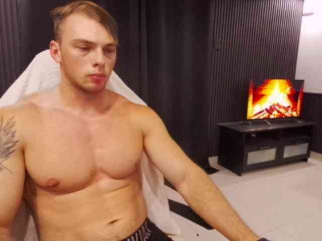 StrongGragXXX Sex Cam Show