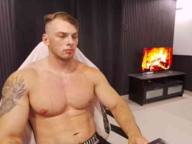 StrongGragXXX