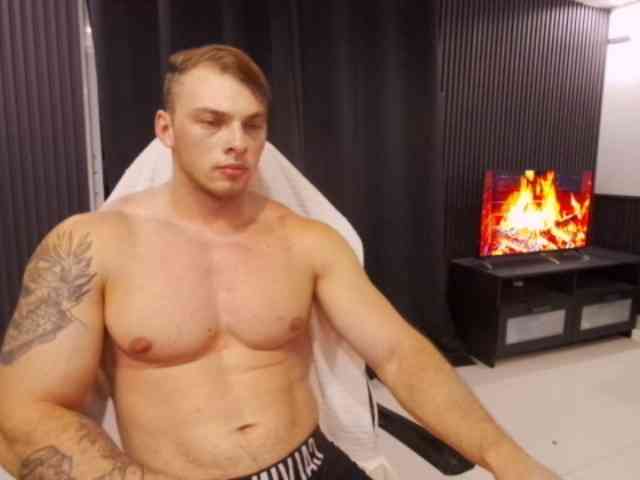 StrongGragXXX Sex Cam Show