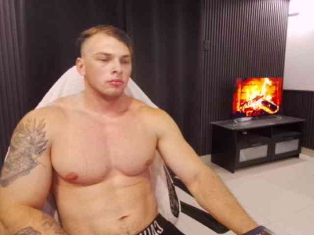 StrongGragXXX
