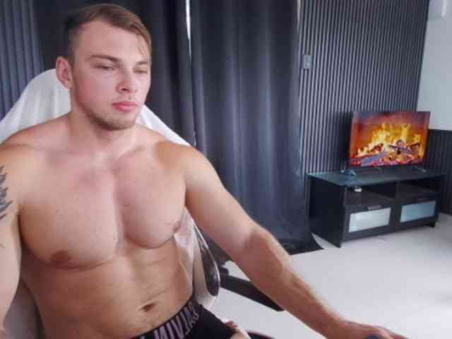 StrongGragXXX Sex Cam Show