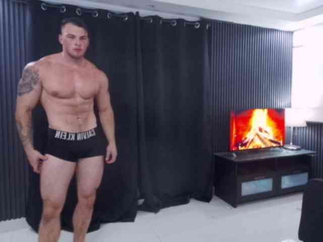 StrongGragXXX