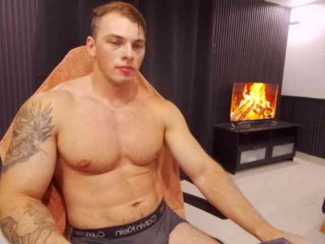 StrongGragXXX StrongGragXXX